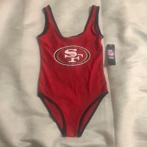 NFL “49ers” Bodysuit - size Small